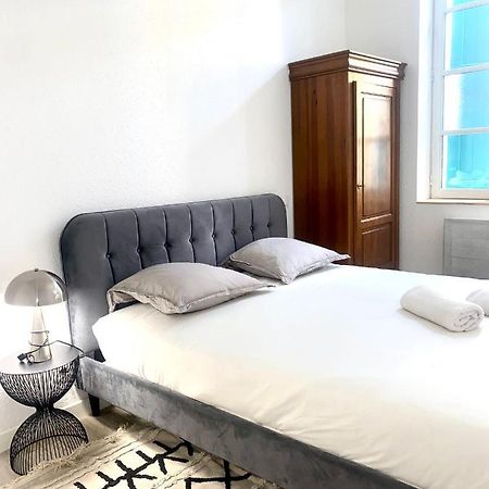 *Chic & Basic T3* Place Carnot Каркассонн Екстер'єр фото